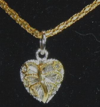 ¿Dónde poder comprar collares collares hombre corazon?