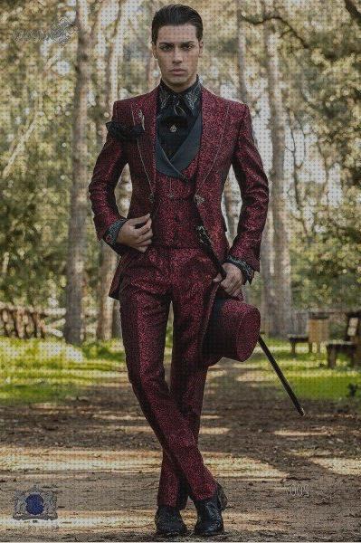 Los 9 Mejores Trajes Elegantes Colores Negros Y Granates De Hombres